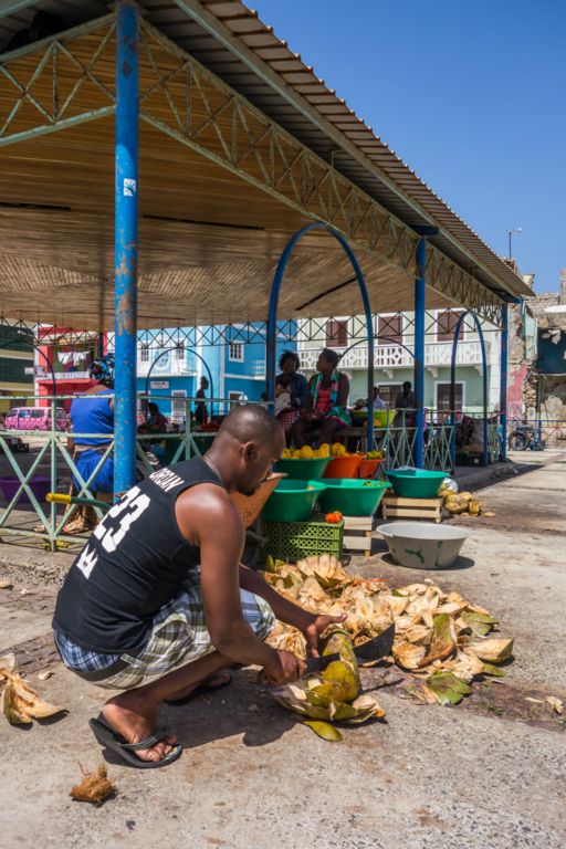 Ce qu'il reste à Mindelo, ce sont les touristes, bien que moins nombreux qu'à Sal...